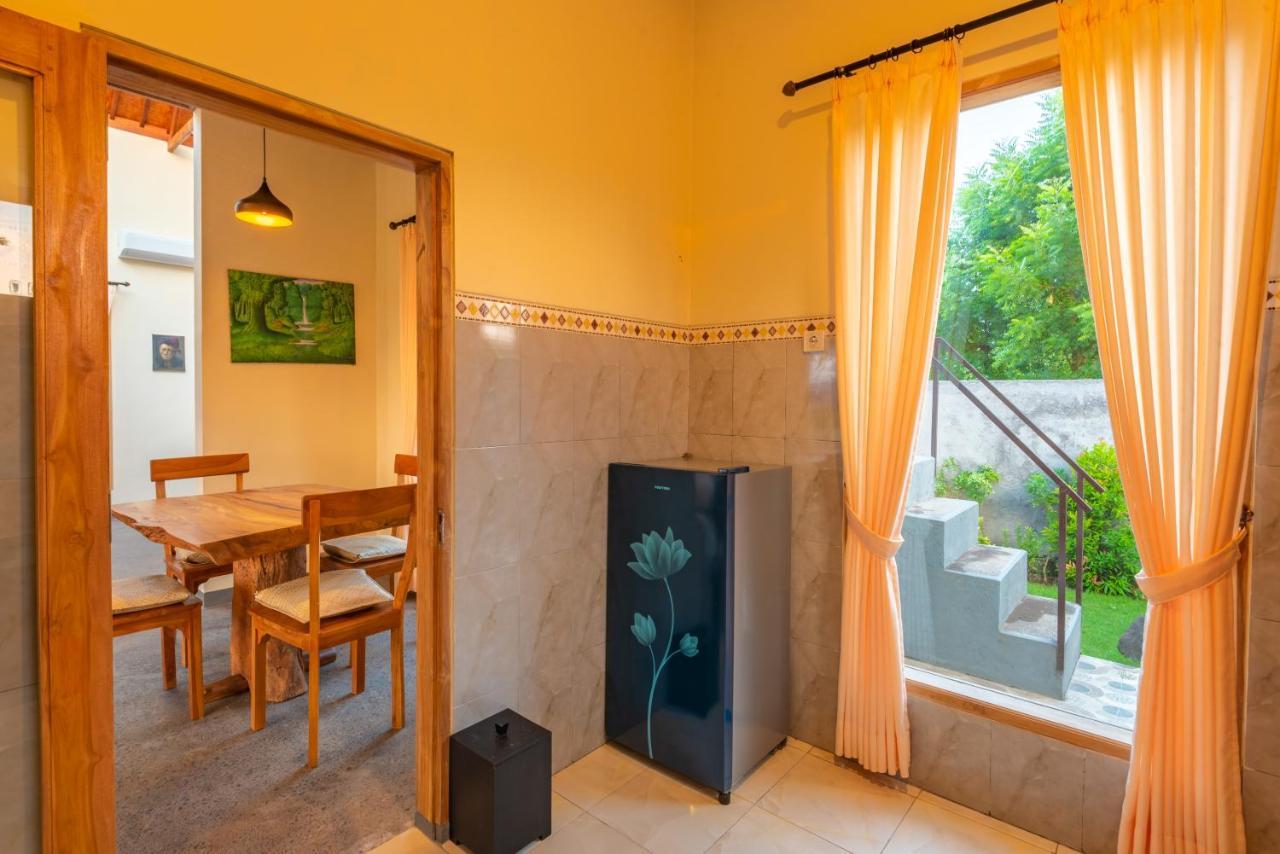 Villa Ambara Sumberkima 班尤温当 外观 照片