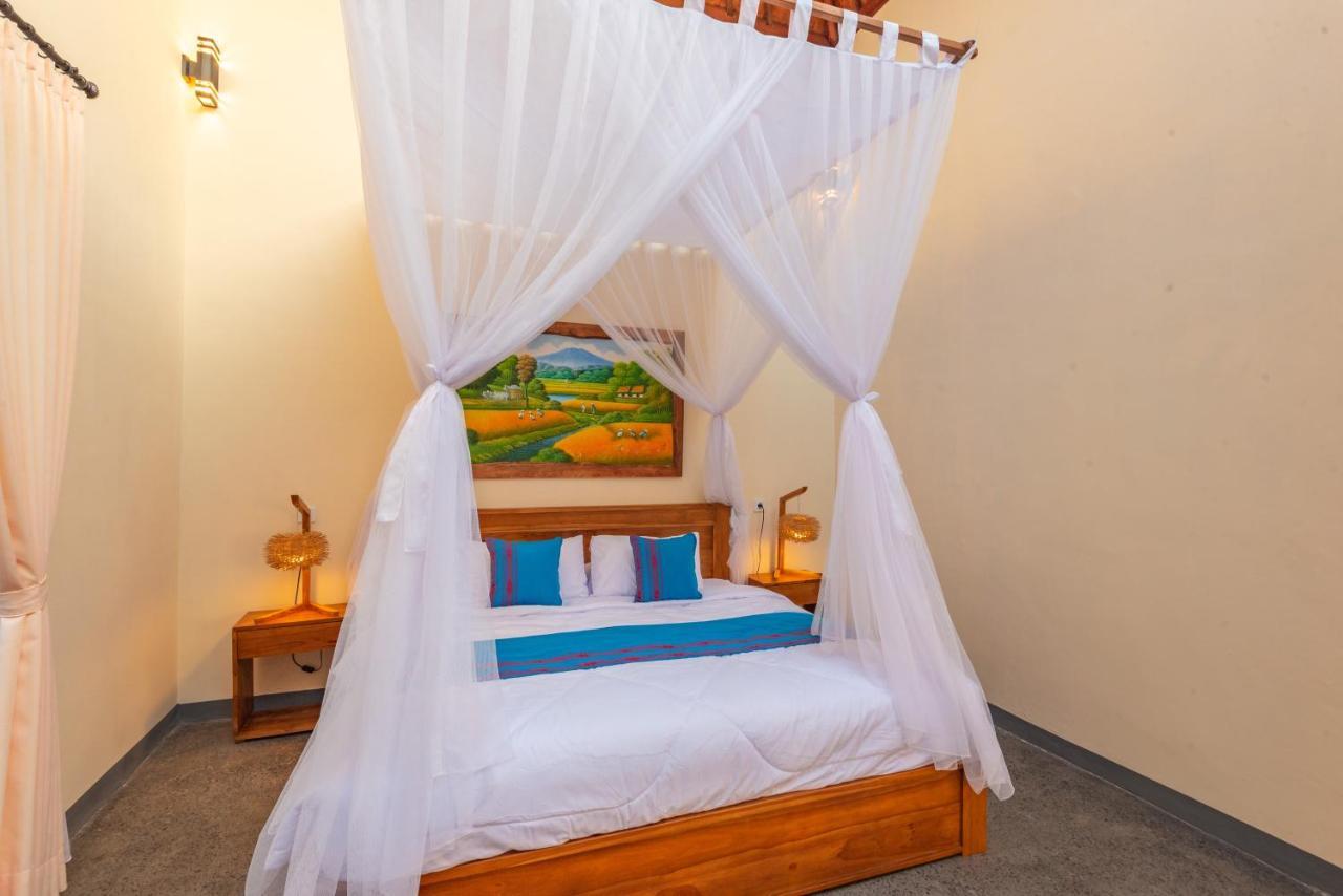 Villa Ambara Sumberkima 班尤温当 外观 照片